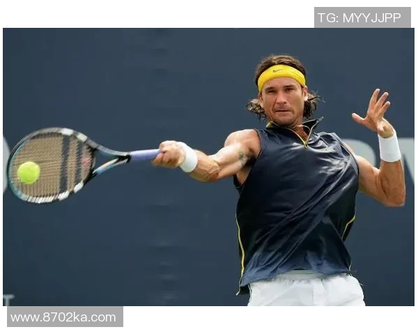 武汉网球队边路渗透战术解析与深度剖析网球竞技的魅力与技巧 武汉网球队边路渗透战术解析与深度剖析网球竞技的魅力与技巧